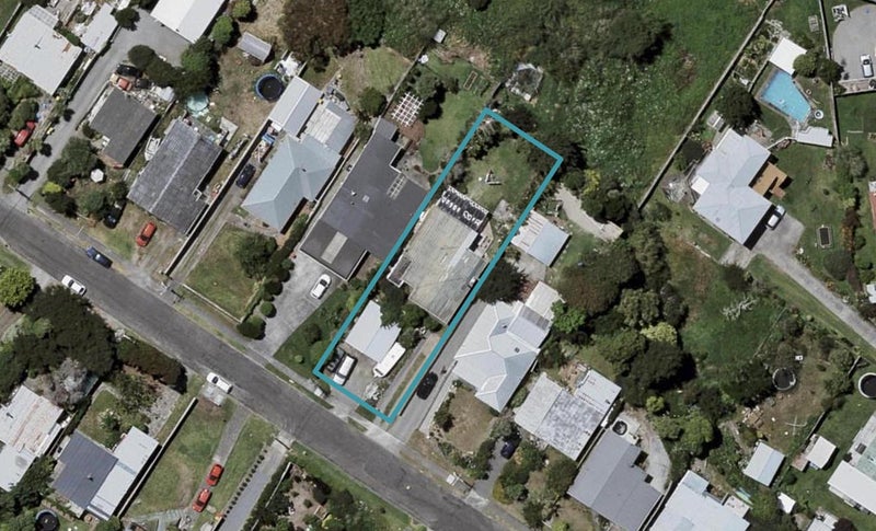 12 Kaka Road, Raumati Beach, Paraparaumu - Carousel 1