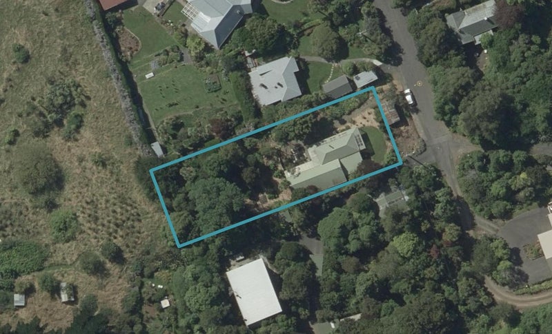 24 Matariki Street, Broad Bay, Dunedin - Carousel 1