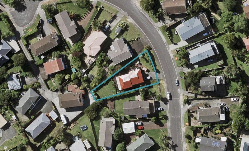 6 Cassandra Grove, Totara Vale, Auckland - Carousel 1