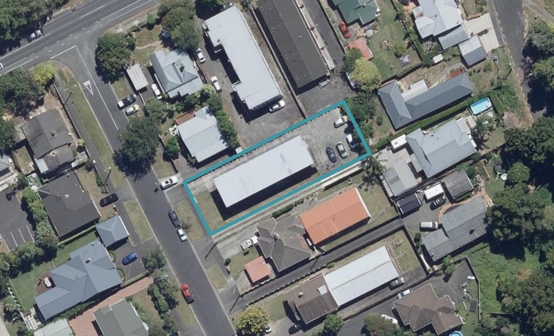 7/2 Masons Avenue, Hamilton East, Hamilton - Carousel 1