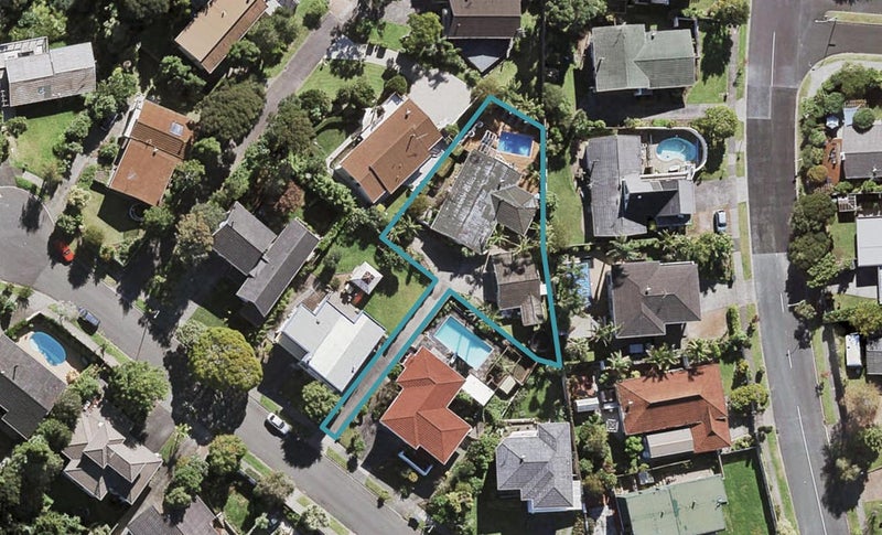 7 Heaton Grove, Chatswood, Auckland - Carousel 1