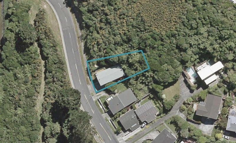 15 Mulberry Street, Maungaraki, Lower Hutt - Carousel 1