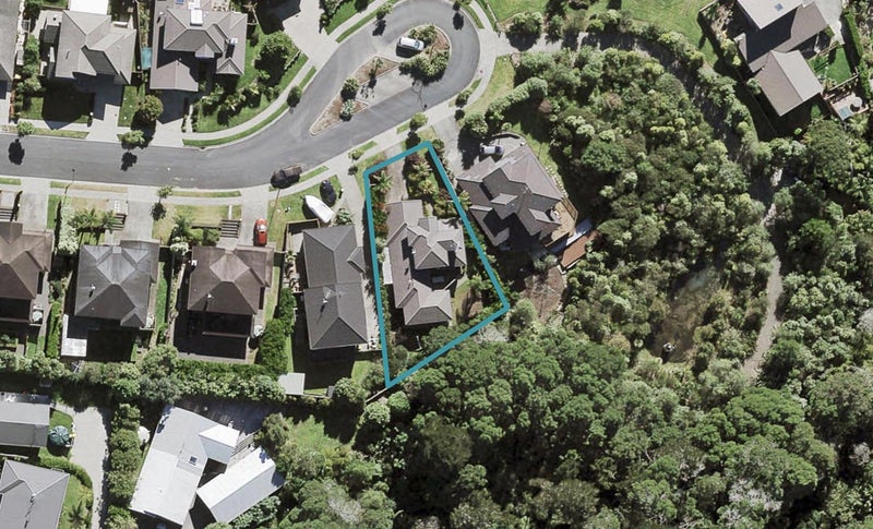 33 Dressage Lane, Greenhithe, Auckland - Carousel 1
