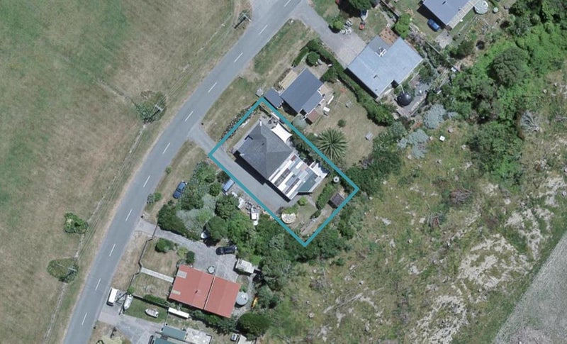 62 Lake Ferry Road, Lake Ferry, Featherston - Carousel 1