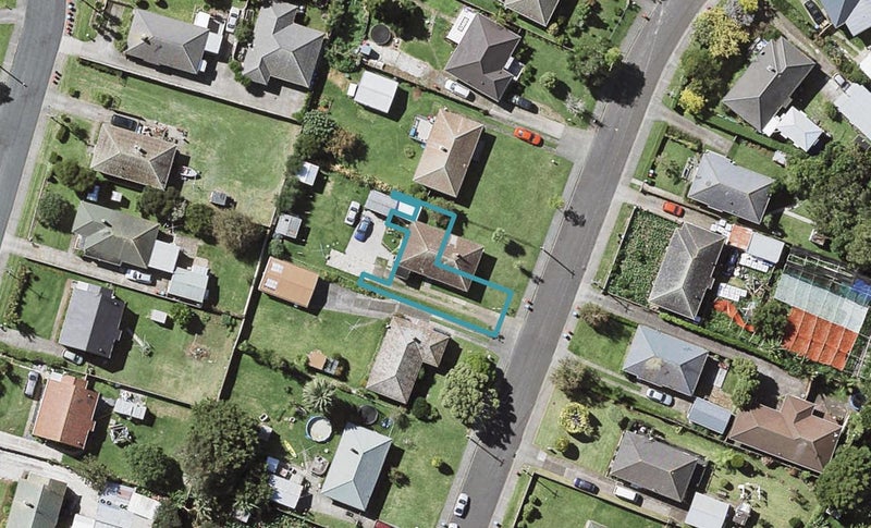 1/13 Mareth Street, Panmure, Auckland - Carousel 1