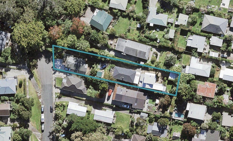 2/29 Gazelle Avenue, Beach Haven, Auckland - Carousel 1