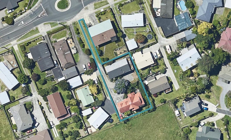 202A Cambridge Road, Bethlehem, Tauranga - Carousel 1