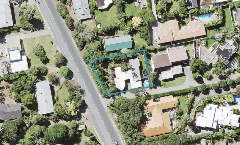 281A Beach Road, Campbells Bay, Auckland - Carousel 1