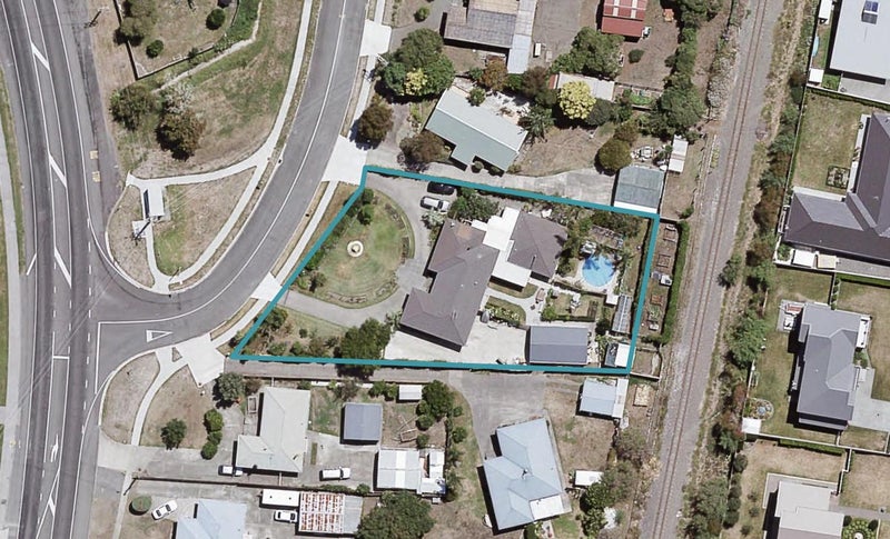 2 Rogers Road, Bay View, Napier - Carousel 1