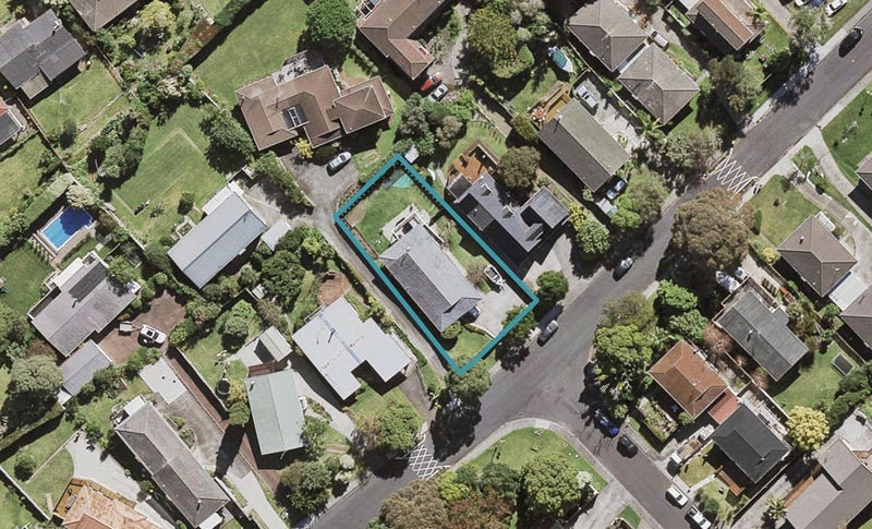 67 Alton Avenue, Hillcrest, Auckland - Carousel 1