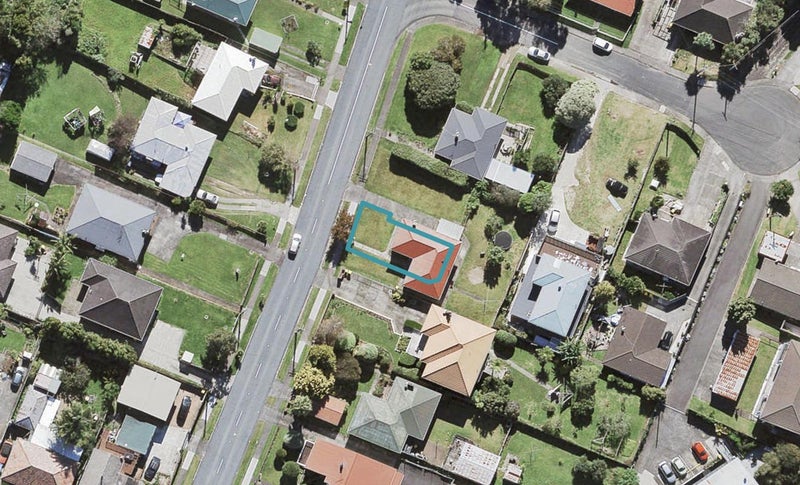 37B Kelwyn Road, Kelston, Auckland - Carousel 1