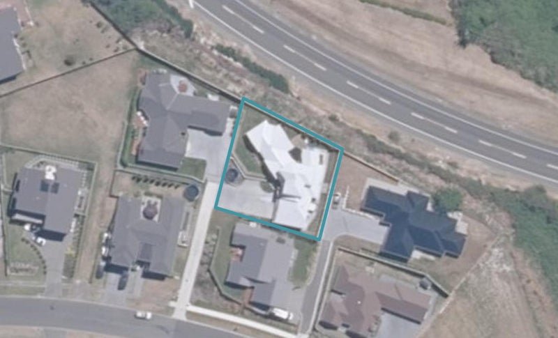 27 Coprosma Crescent, Waipahihi, Taupo - Carousel 1
