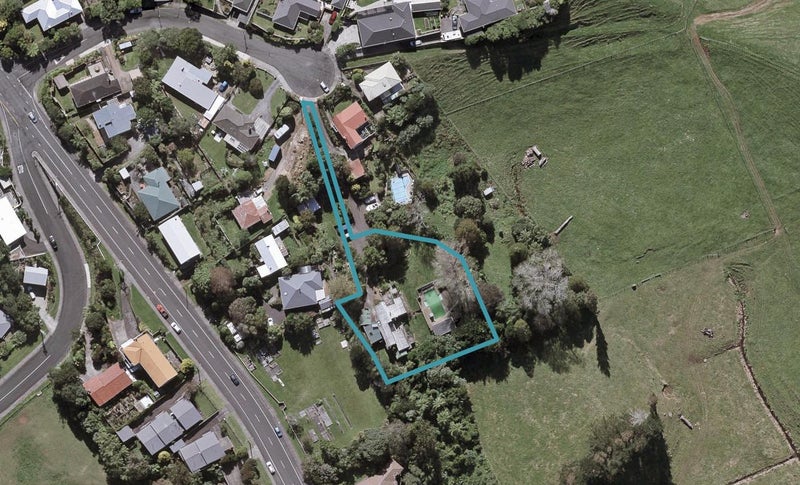 12A Horne Street, Hurdon, New Plymouth - Carousel 1