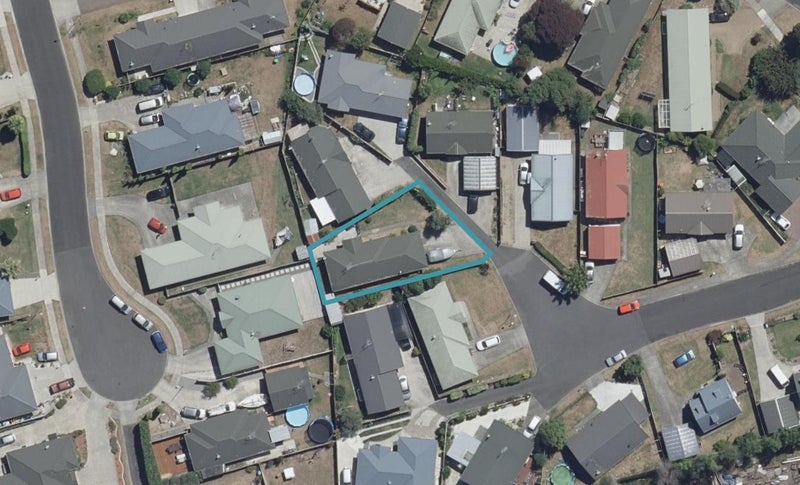 16 Harvard Court, Melville, Hamilton - Carousel 1