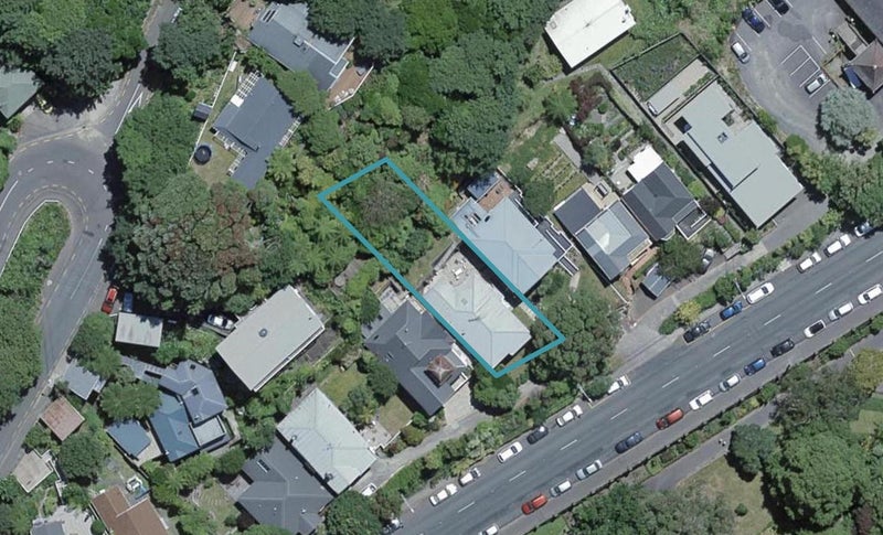 62 Glenmore Street, Northland, Wellington - Carousel 1
