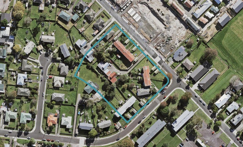 102/0 Fraser Avenue, Northcote, Auckland - Carousel 1