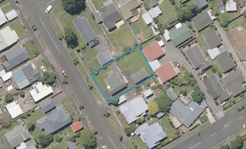 40 Moana Street, Whanganui East, Whanganui - Carousel 1