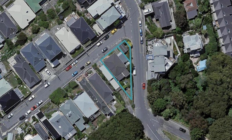 1 Shannon Street, Mount Victoria, Wellington - Carousel 1
