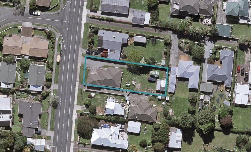 253 Tukapa Street, Hurdon, New Plymouth - Carousel 1