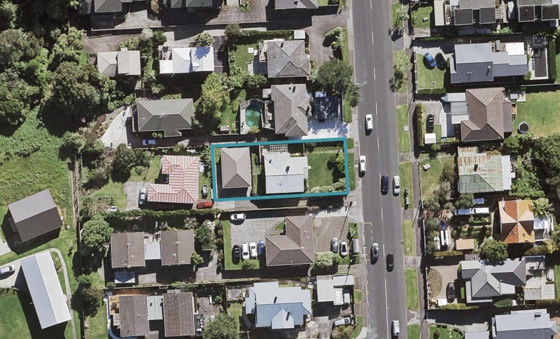 128 Birkenhead Avenue, Birkenhead, Auckland - Carousel 1