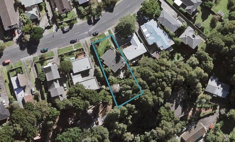 41 Moore Street, Hillcrest, Auckland - Carousel 1