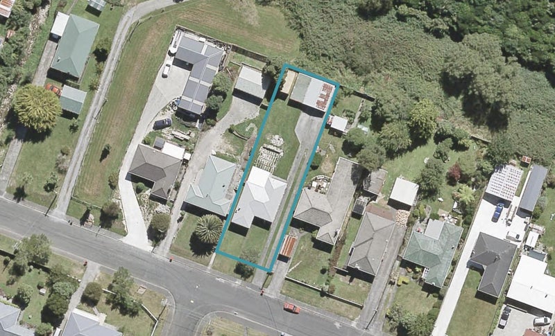 53 Gillespies Road, Birchville, Upper Hutt - Carousel 1