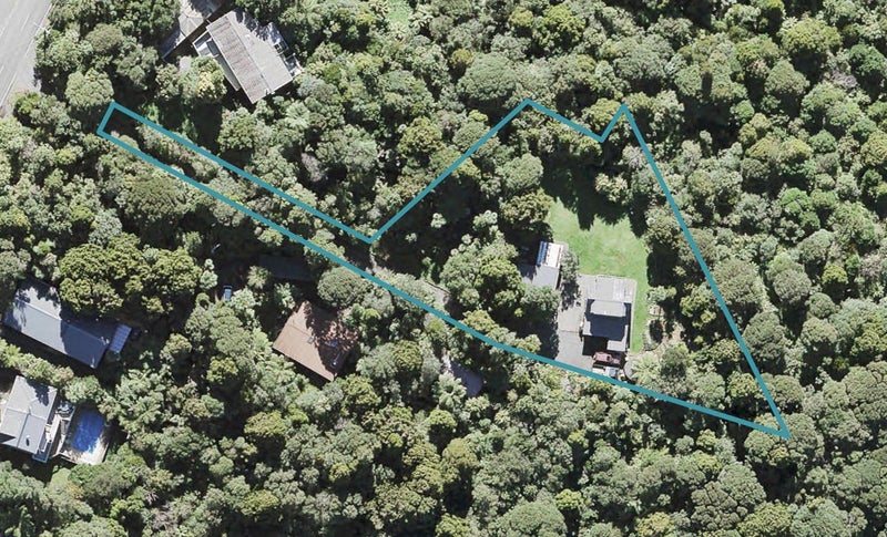 771 Scenic Drive, Henderson Valley, Auckland - Carousel 1