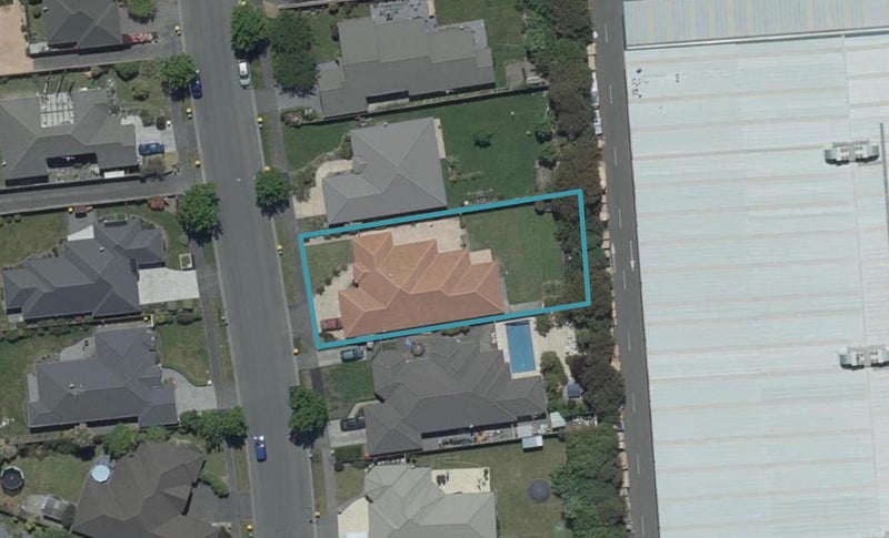 16 Palm Drive, Shirley, Christchurch - Carousel 1