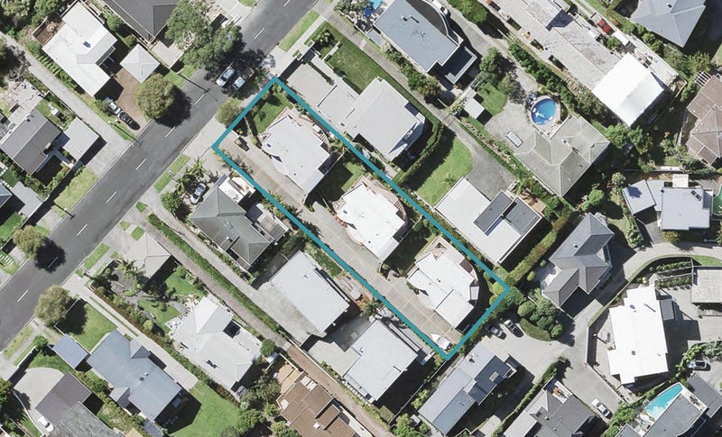 3/67 Castor Bay Road, Castor Bay, Auckland - Carousel 1