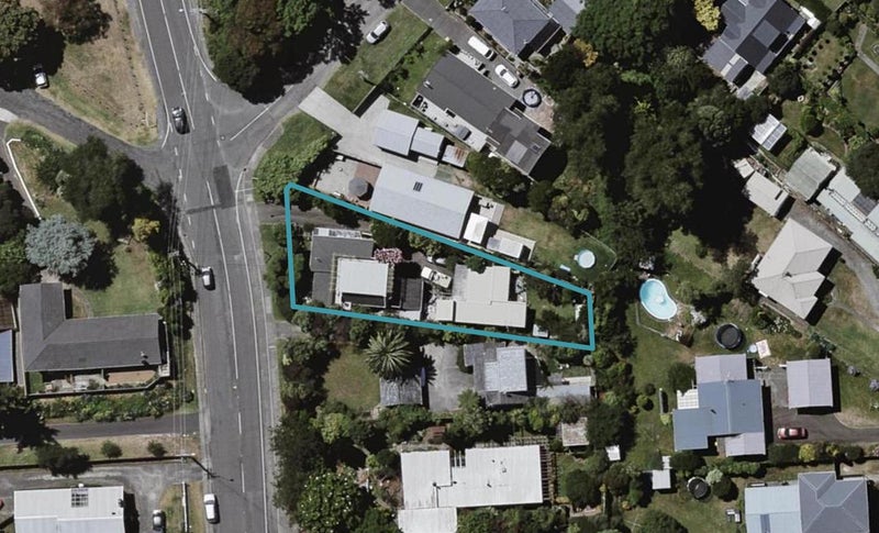 110 Matatua Road, Raumati Beach, Paraparaumu - Carousel 1
