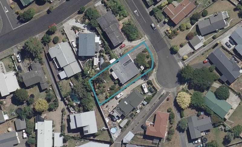 6 Beaumaris Place, Dinsdale, Hamilton - Carousel 1