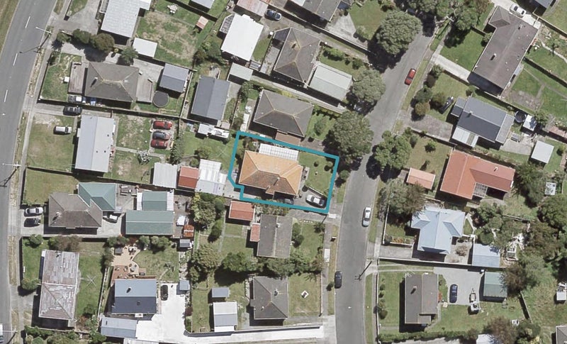 17A Lockwood Crescent, Taita, Lower Hutt - Carousel 1