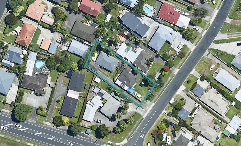 4 Churchill Road, Judea, Tauranga - Carousel 1