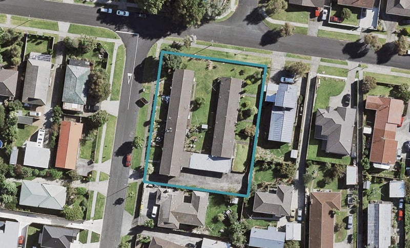 2/29 Lane Road, Weymouth, Auckland - Carousel 1