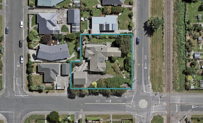 22 Heywood Street, Grasmere, Invercargill - Carousel 1