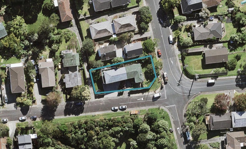 1/1 Morriggia Place, Bayview, Auckland - Carousel 1