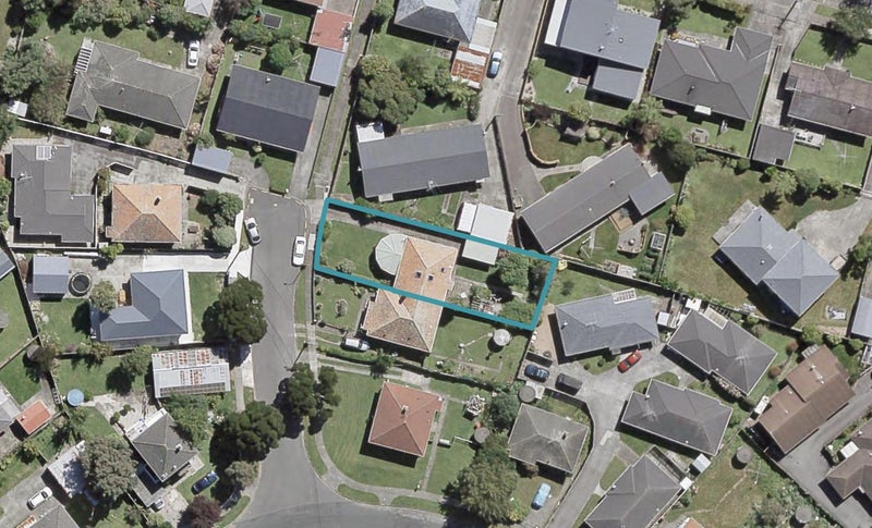 4 Scanlan Street, Avalon, Lower Hutt - Carousel 1