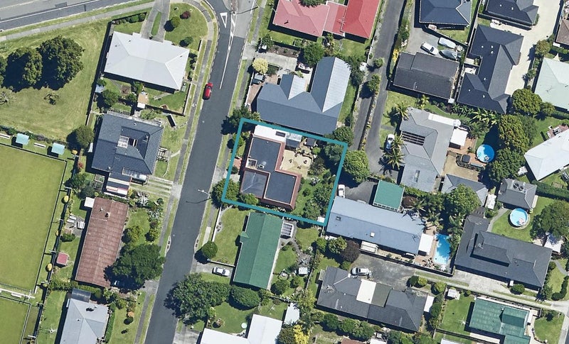 5 Cedar Grove, Matua, Tauranga - Carousel 1