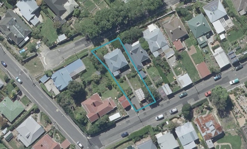 8 Royston Street, North East Valley, Dunedin - Carousel 1
