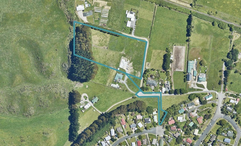 17 Kingsley Drive, Ngongotahā, Rotorua - Carousel 1