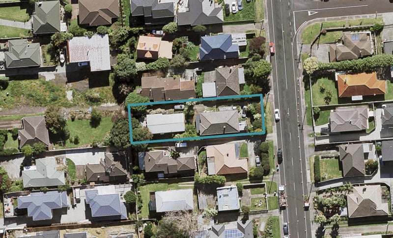 1/77 Oakdale Road, Mount Roskill, Auckland - Carousel 1
