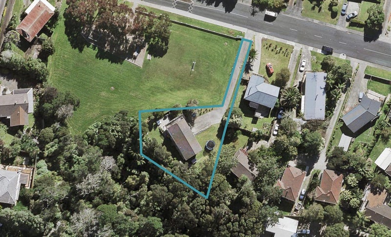 51 Spinella Drive, Bayview, Auckland - Carousel 1