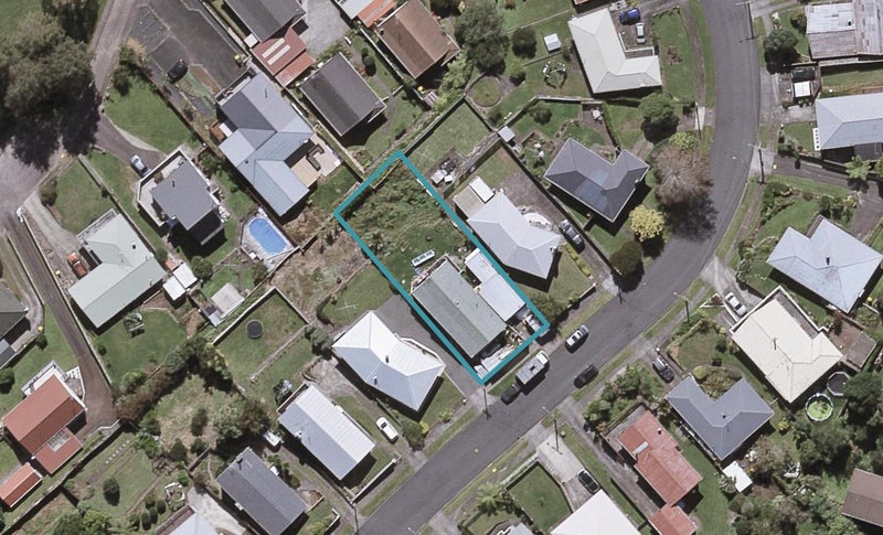 14 Penrith Street, Westown, New Plymouth - Carousel 1