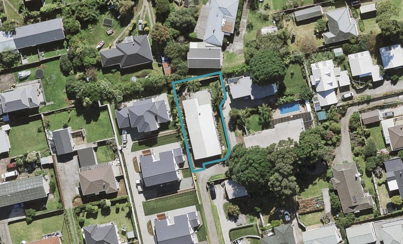 28 Taylor Road, Mangere Bridge, Auckland - Carousel 1