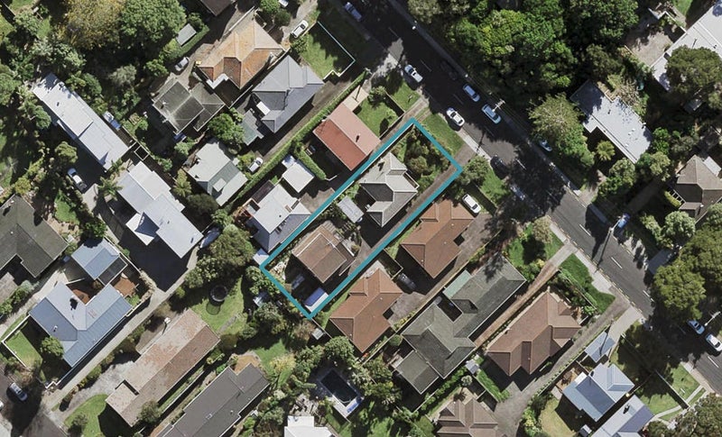 1/58 Hillcrest Avenue, Hillcrest, Auckland - Carousel 1