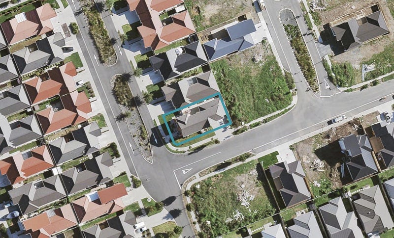 17 Tarapiroe Avenue, Takanini, Auckland - Carousel 1