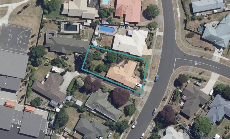 11 Spinnaker Drive, Flagstaff, Hamilton - Carousel 1