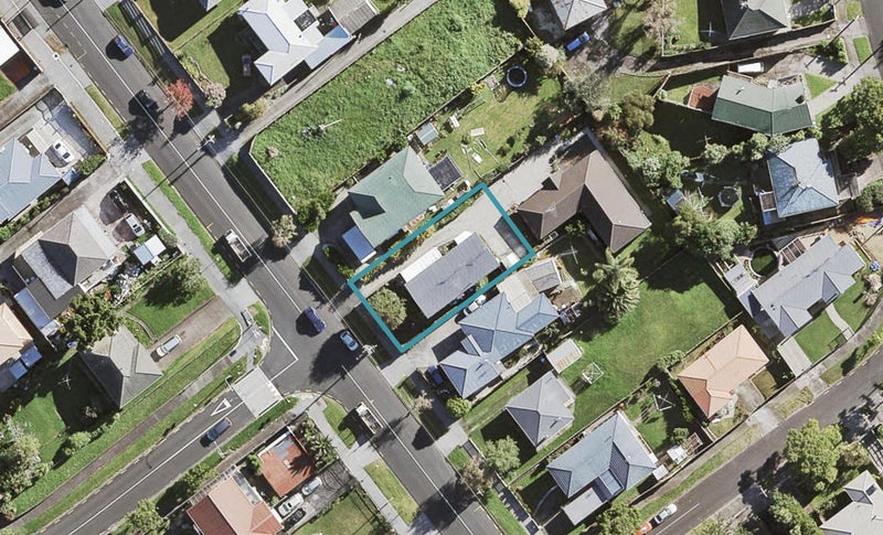 226A New Windsor Road, New Windsor, Auckland - Carousel 1