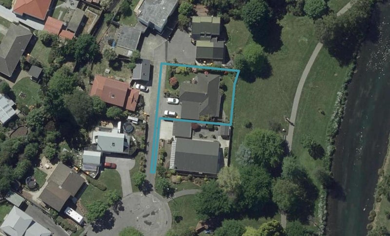 16 Tekapo Place, Opawa, Christchurch - Carousel 1