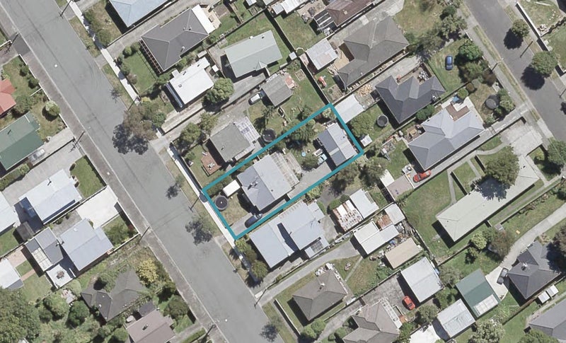27 Beth Street, Trentham, Upper Hutt - Carousel 1